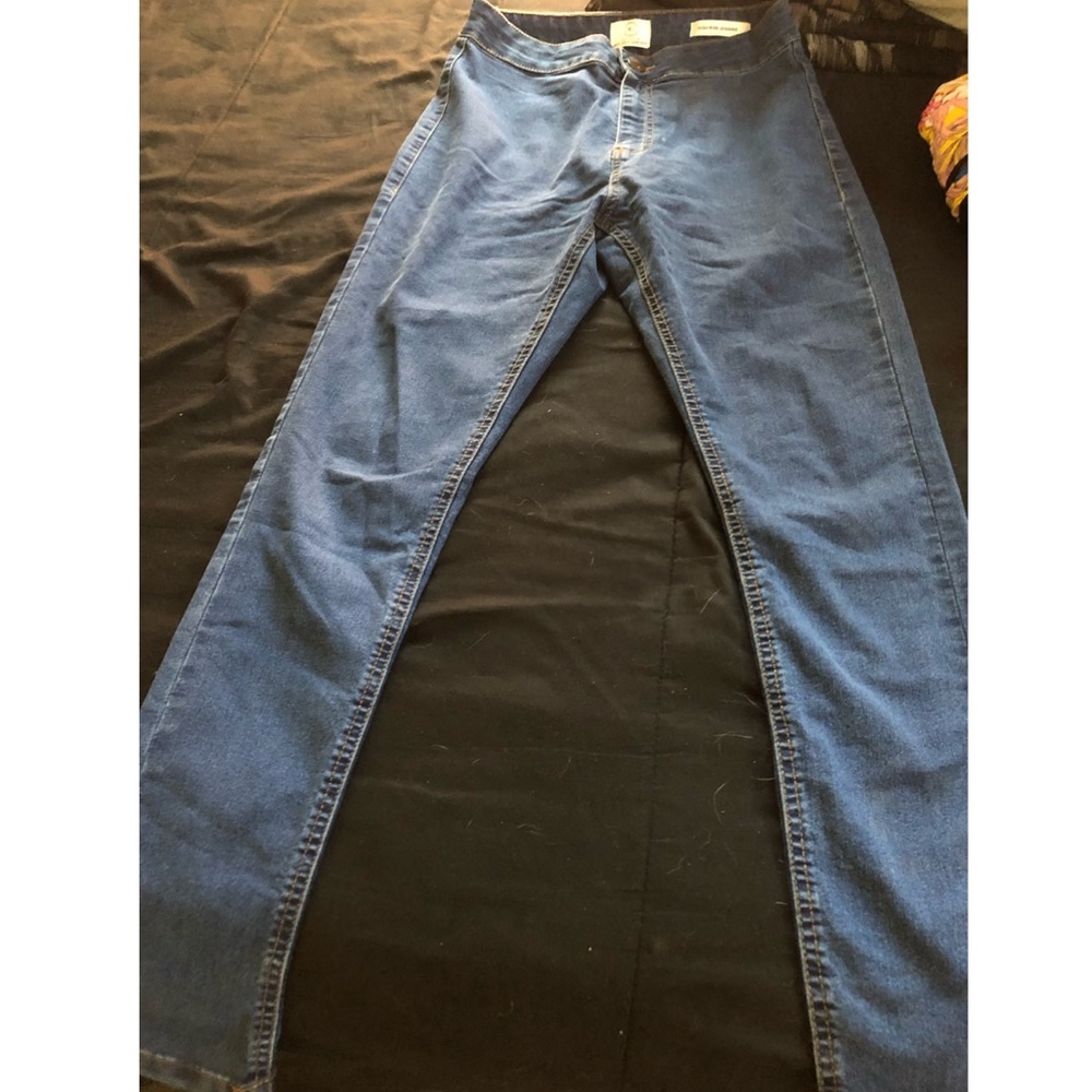 High waisted blue jeans